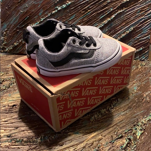 Vans Toddler size 7.0 Mint condition Ward Slip on - Picture 8 of 8